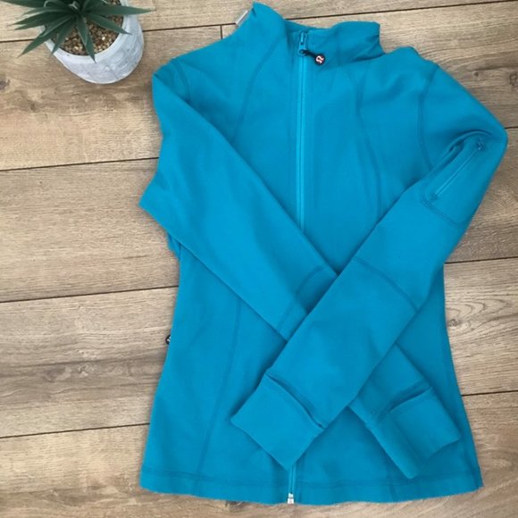 Lululemon zip-up - Picture 1 of 3